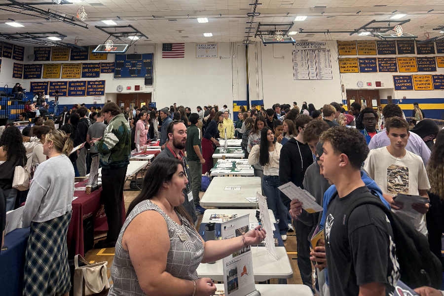 School Counseling Department Hosts Mini College Day