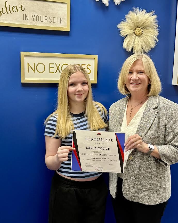 Layla Colich wins journalism award