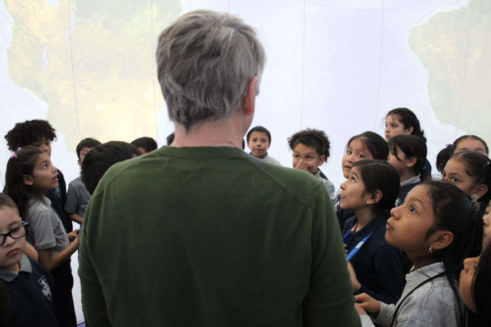 🌎 EARTH DOME BRINGS INTERACTIVE AROUND-THE-WORLD EXPERIENCE TO LIBERTY ELEMENTARY 🌎