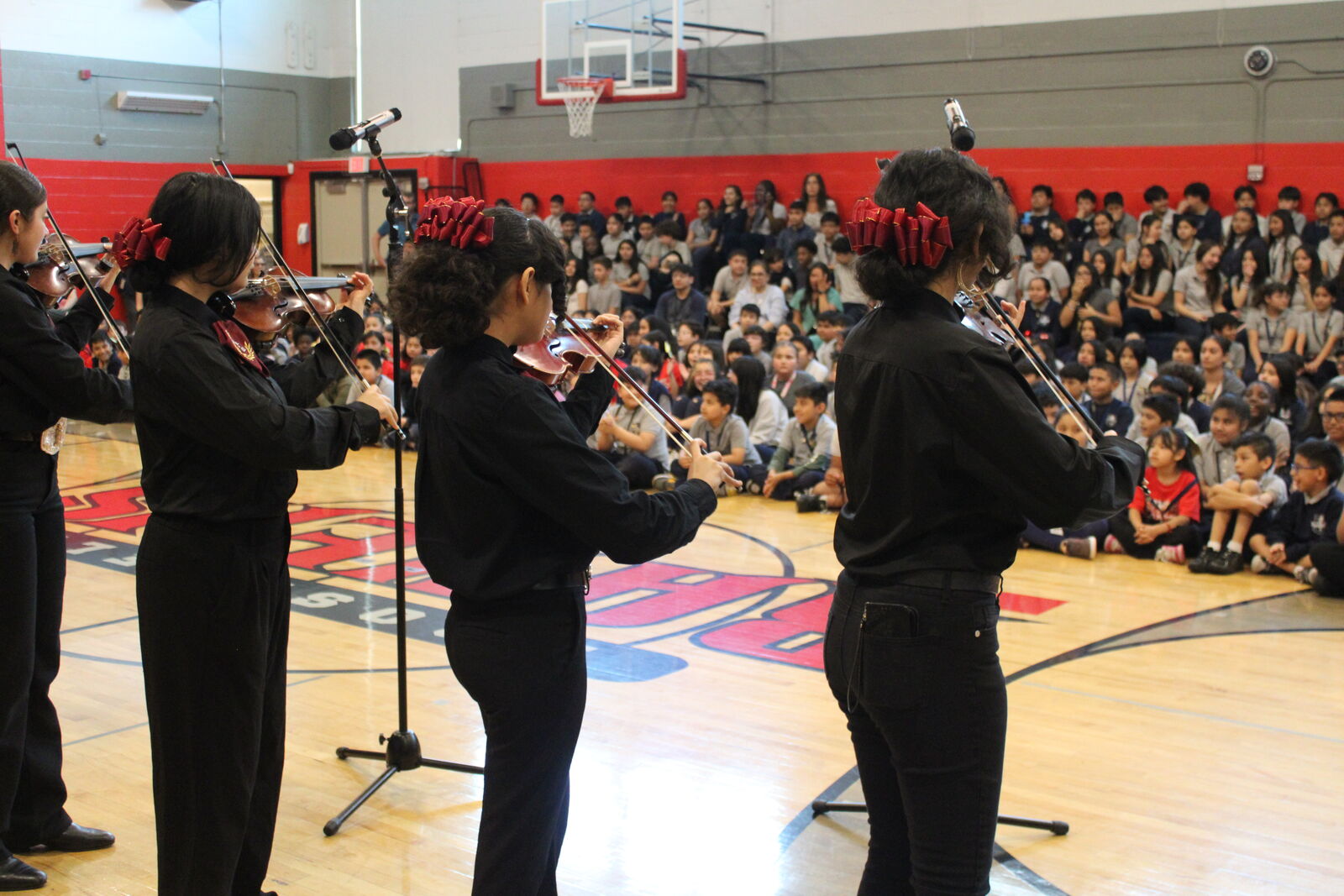🎺 POSITIVE CHOICES, POWERFUL PERFORMANCES: ROOSEVELT CELEBRATES STUDENT SUCCESS WITH MARIACHI AND DANCE PERFORMANCES 🔥