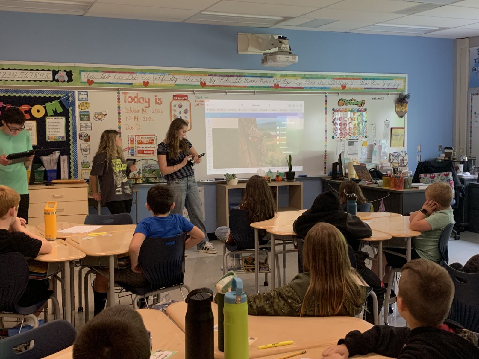 High School Conservation Science Class Brings Invasive Species Lesson to Life for 3rd Graders