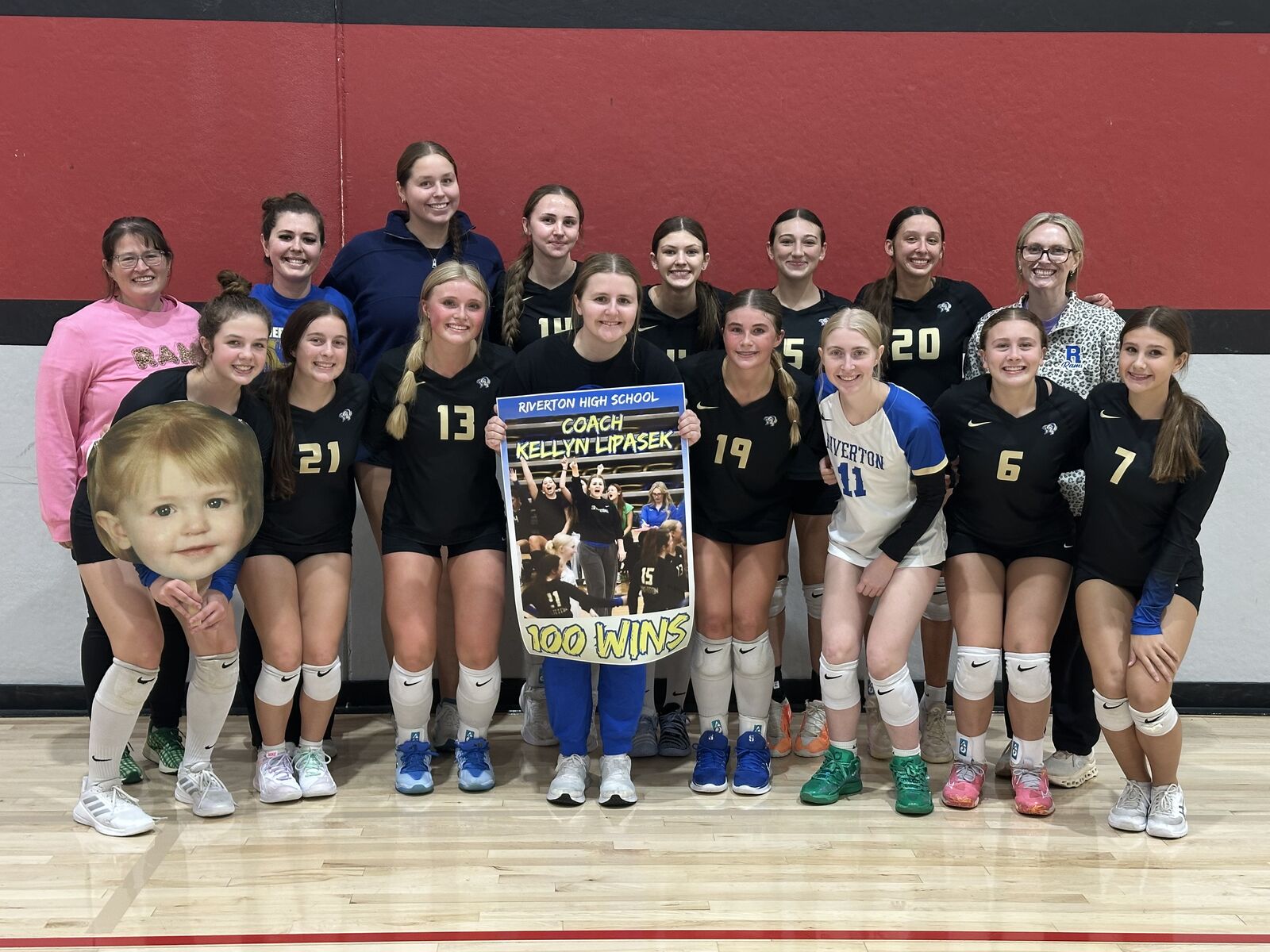 Coach Lipasek earns her 100th career win!