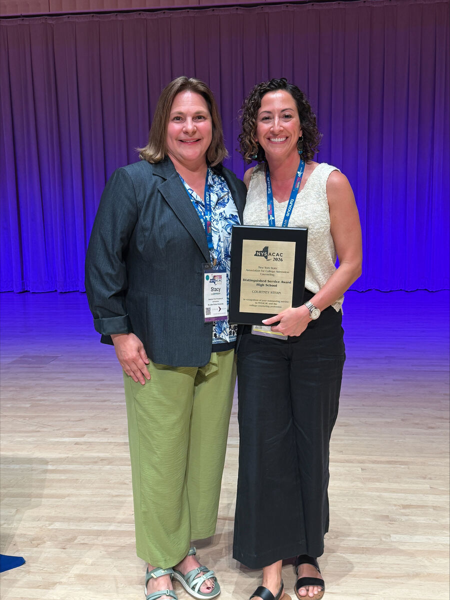 BHS Counselor Earns State Distinguished Service Award
