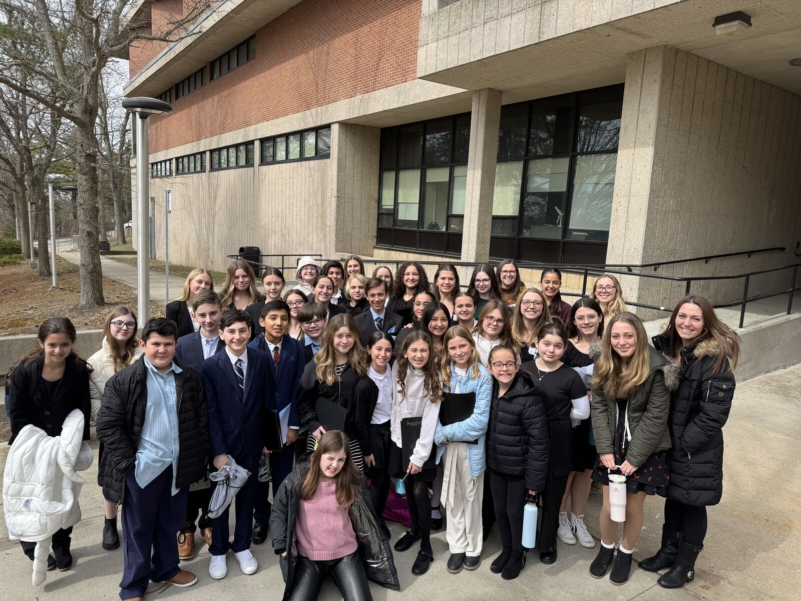 BMGS Mock Trial Students Take the Stand