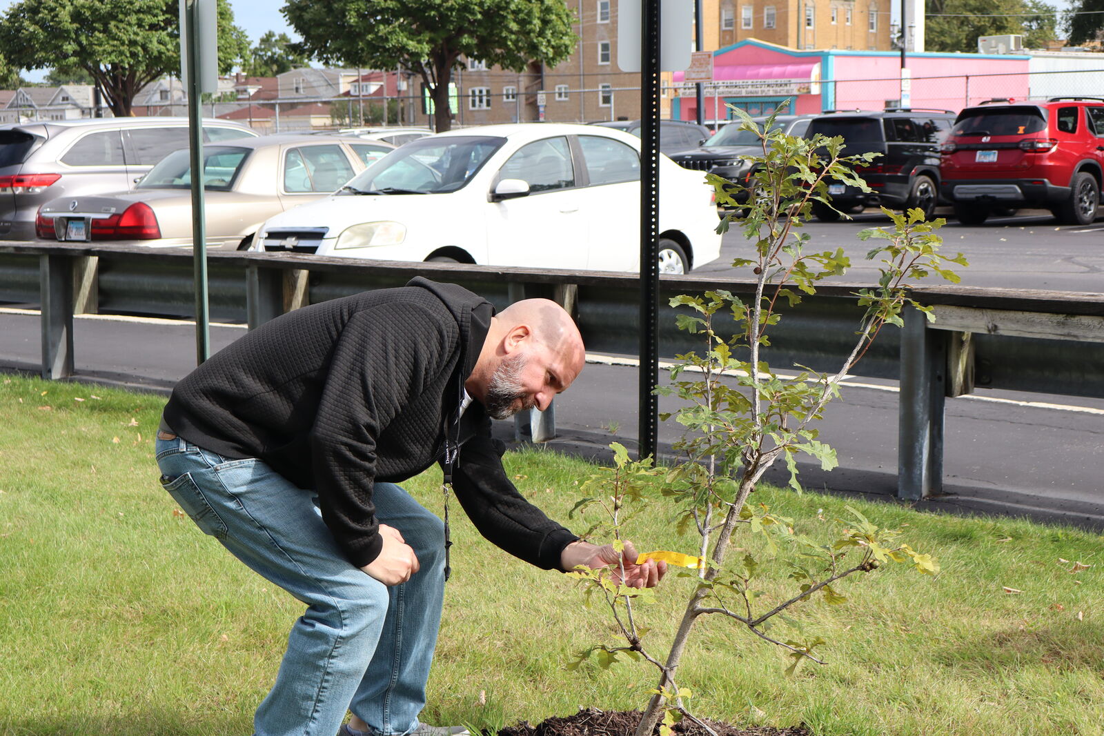 CHECKING ON THE CANOPY: UNITY STUDENTS CHECK FOR GROWTH FROM CAMPUS TREES PLANTED IN MAY 🌳